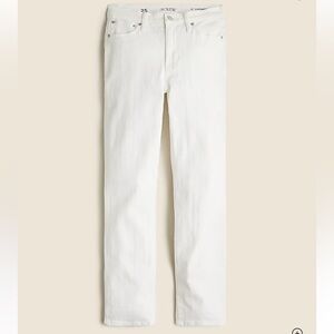 NWOT! J.Crew 9" vintage slim-straight jean in white wash. Size 28. $128